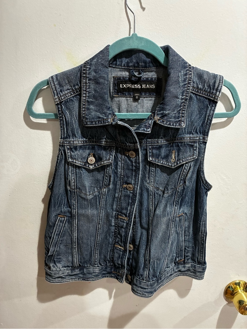 Express Denim Jacket - Medium Blue
